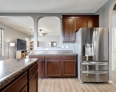 2234 Lakeline Dr - Photo Thumbnail 7