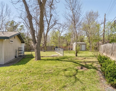 6414 Kenilworth Dr - Photo Thumbnail 25