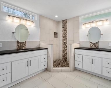 6414 Kenilworth Dr - Photo Thumbnail 11