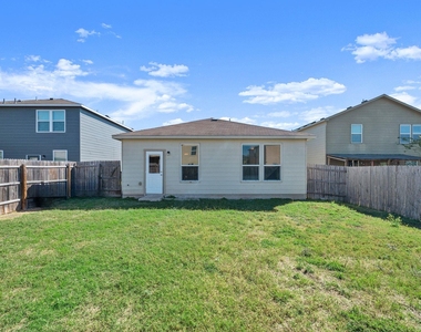 5704 Levenwood Ln - Photo Thumbnail 21