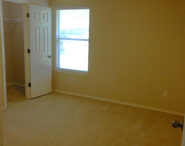 40 Cypress Knee Ln - Photo Thumbnail 24
