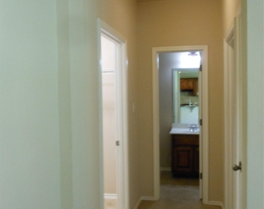 40 Cypress Knee Ln - Photo Thumbnail 10