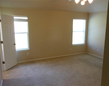 40 Cypress Knee Ln - Photo Thumbnail 18