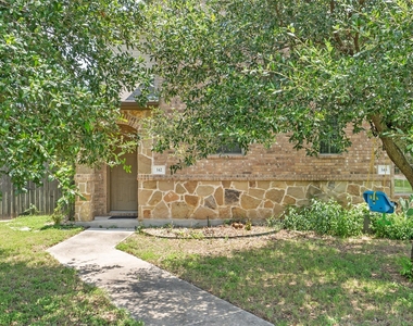 142 Sierra Rose Loop - Photo Thumbnail 2