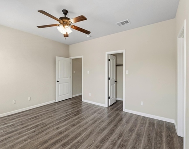 142 Sierra Rose Loop - Photo Thumbnail 27