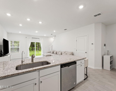 13536 Ute Place - Photo Thumbnail 6