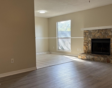 11467 Fort Caroline Lakes Drive N - Photo Thumbnail 14