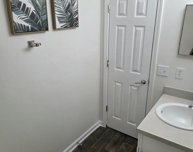 415 Southern Branch Lane - Photo Thumbnail 15