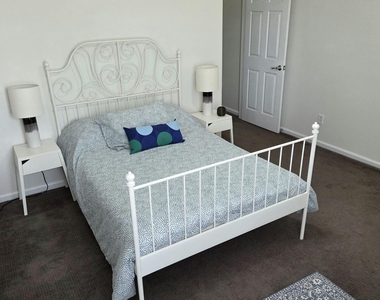 415 Southern Branch Lane - Photo Thumbnail 4