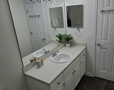 415 Southern Branch Lane - Photo Thumbnail 12
