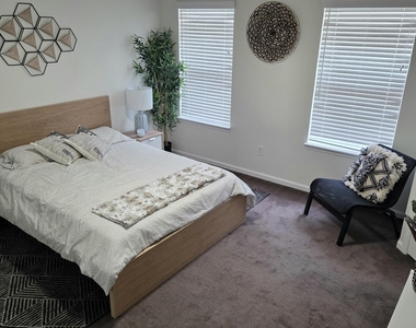 415 Southern Branch Lane - Photo Thumbnail 2