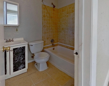 54 W 27th Street - Photo Thumbnail 13