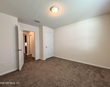 1763 Eagle View Way - Photo Thumbnail 11