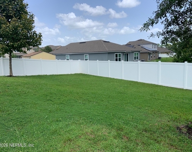 1763 Eagle View Way - Photo Thumbnail 15