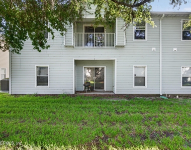7047 Deer Lodge Circle - Photo Thumbnail 24