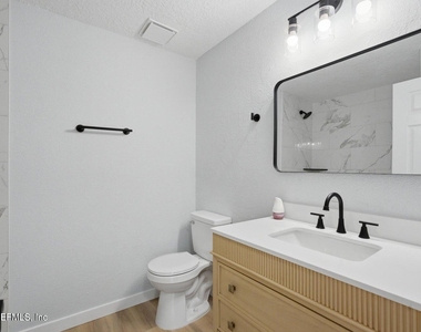 3608 Fortuna Drive - Photo Thumbnail 10