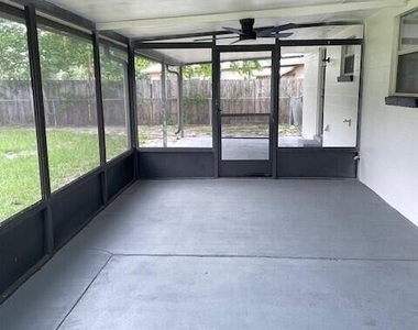 3608 Fortuna Drive - Photo Thumbnail 12