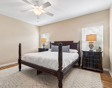 206 Mission Cove Circle - Photo Thumbnail 37
