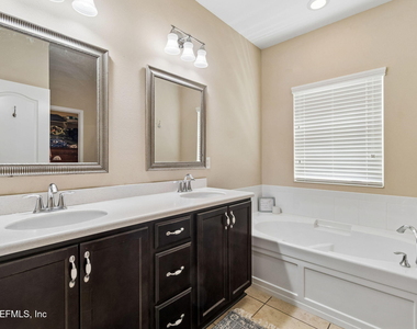 206 Mission Cove Circle - Photo Thumbnail 42
