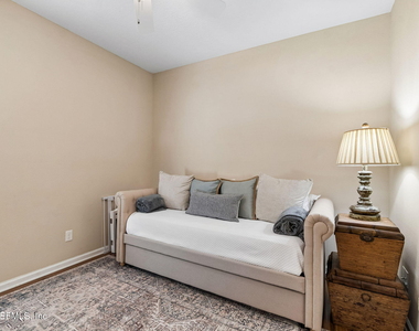 206 Mission Cove Circle - Photo Thumbnail 52