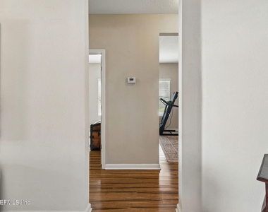206 Mission Cove Circle - Photo Thumbnail 50