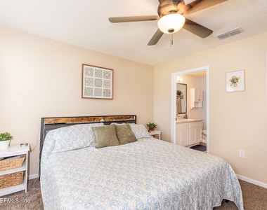 2989 Rock Creek Court - Photo Thumbnail 25