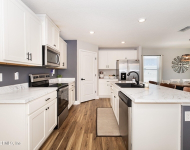2989 Rock Creek Court - Photo Thumbnail 15