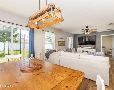 2989 Rock Creek Court - Photo Thumbnail 21