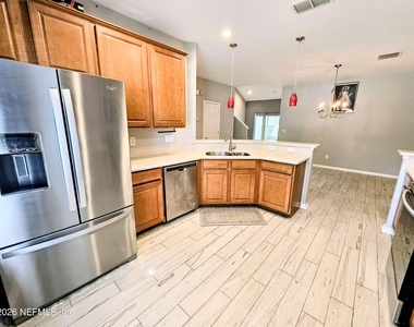535 Wooded Crossing Circle - Photo Thumbnail 11
