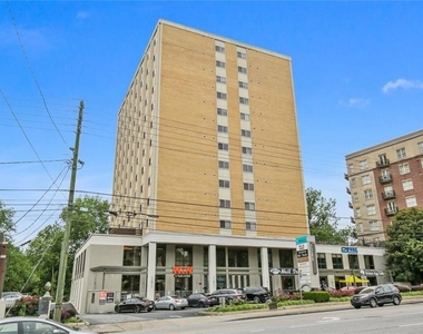 2285 Peachtree Road Ne - Photo Thumbnail 11