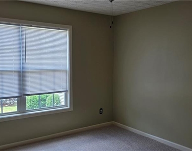 1399 Dulwich Court - Photo Thumbnail 9