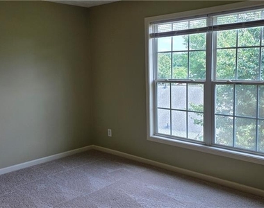 1399 Dulwich Court - Photo Thumbnail 8