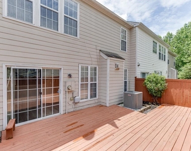 2421 Elkhorn Terrace - Photo Thumbnail 38