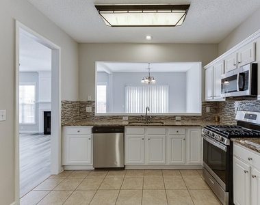 2421 Elkhorn Terrace - Photo Thumbnail 16