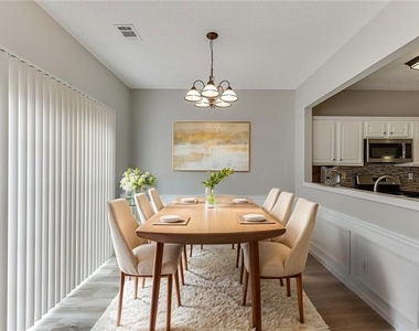 2421 Elkhorn Terrace - Photo Thumbnail 11