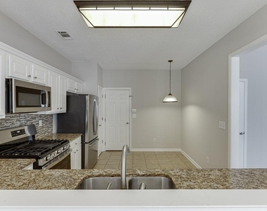 2421 Elkhorn Terrace - Photo Thumbnail 19
