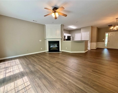 1998 Hailston Drive Nw - Photo Thumbnail 9