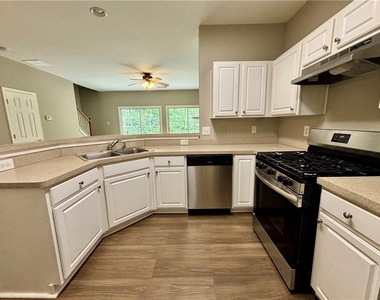 1998 Hailston Drive Nw - Photo Thumbnail 6