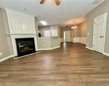 1998 Hailston Drive Nw - Photo Thumbnail 12