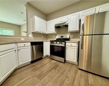 1998 Hailston Drive Nw - Photo Thumbnail 5