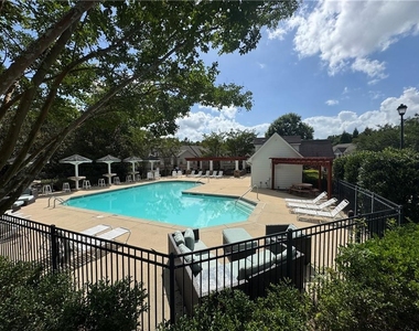 3058 Cedar Glade Lane - Photo Thumbnail 15