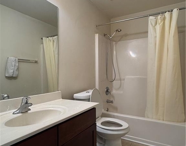 3058 Cedar Glade Lane - Photo Thumbnail 10