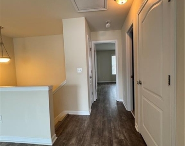 3058 Cedar Glade Lane - Photo Thumbnail 13