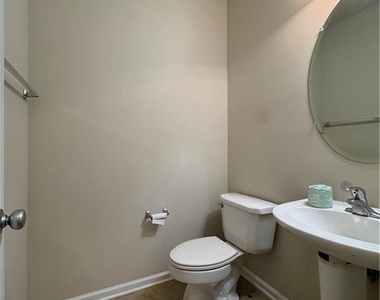 3058 Cedar Glade Lane - Photo Thumbnail 6