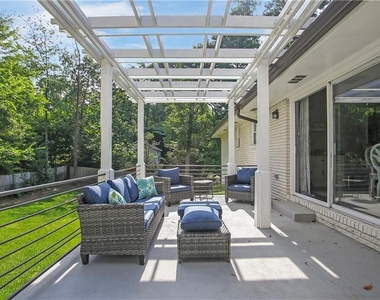 3116 N Druid Hills Road - Photo Thumbnail 3
