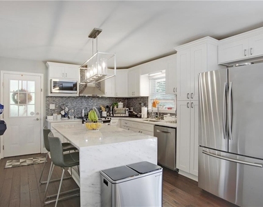 3116 N Druid Hills Road - Photo Thumbnail 10
