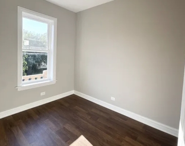 6517 S Peoria Street - Photo Thumbnail 12