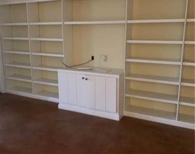 3896 Parkcrest Drive Ne - Photo Thumbnail 11