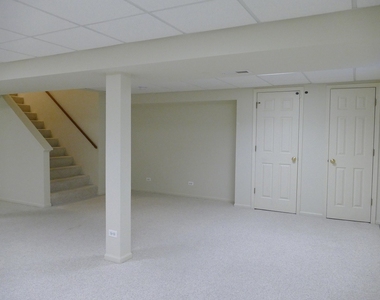 2052 Spice Lane - Photo Thumbnail 20