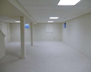 2052 Spice Lane - Photo Thumbnail 21